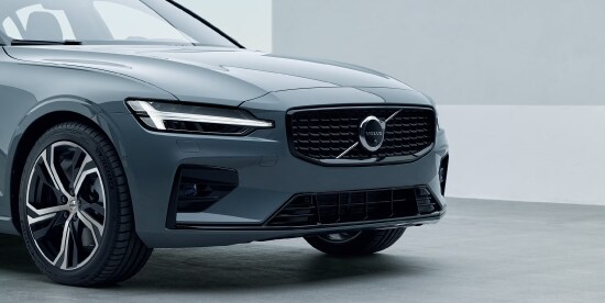 DC_23_Volvo_S60_L1.png What's New for the 2023 Volvo S60