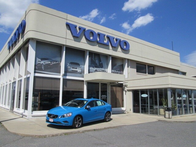 DARCARS VOLVO S60.jpg