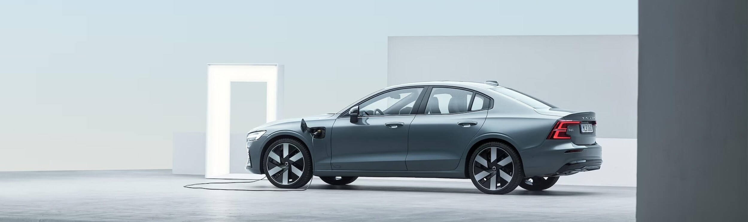 2023 Volvo S60 Recharge