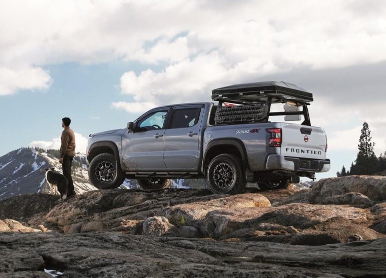 A Closer Look at the Nissan Frontier.jpg