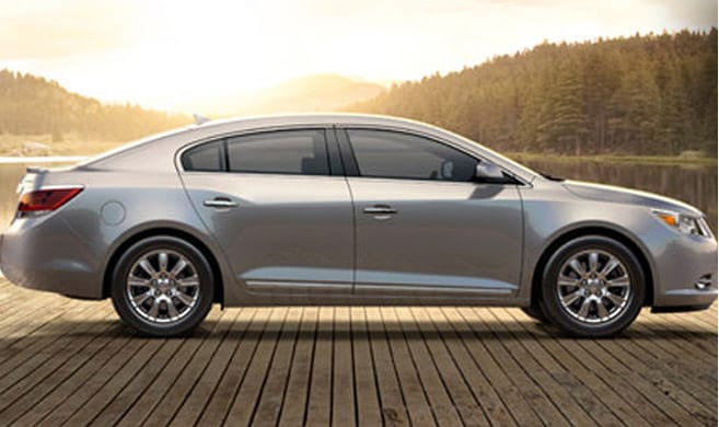 Buick LaCrosse.jpg