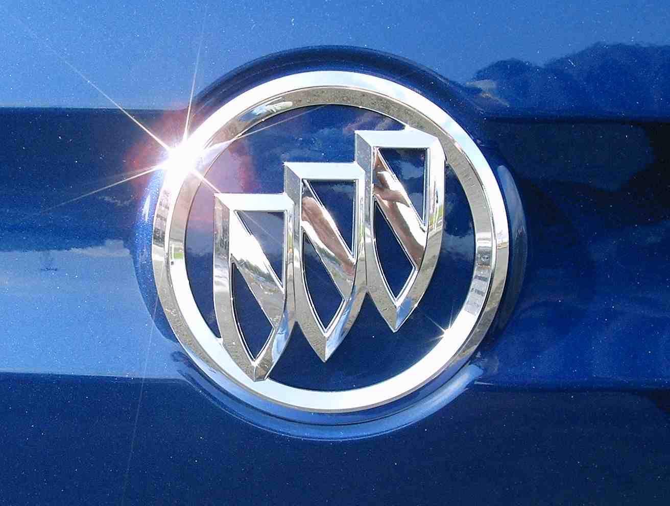 Buick_Logo1.jpg