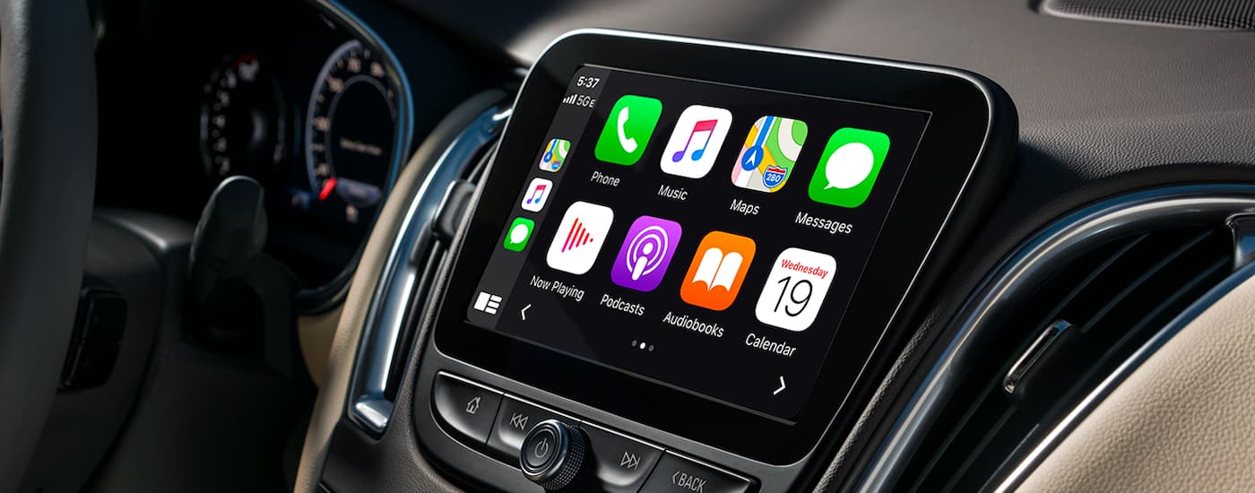 A close up shows the apps and infotainment screen in a 2023 Chevy Malibu.