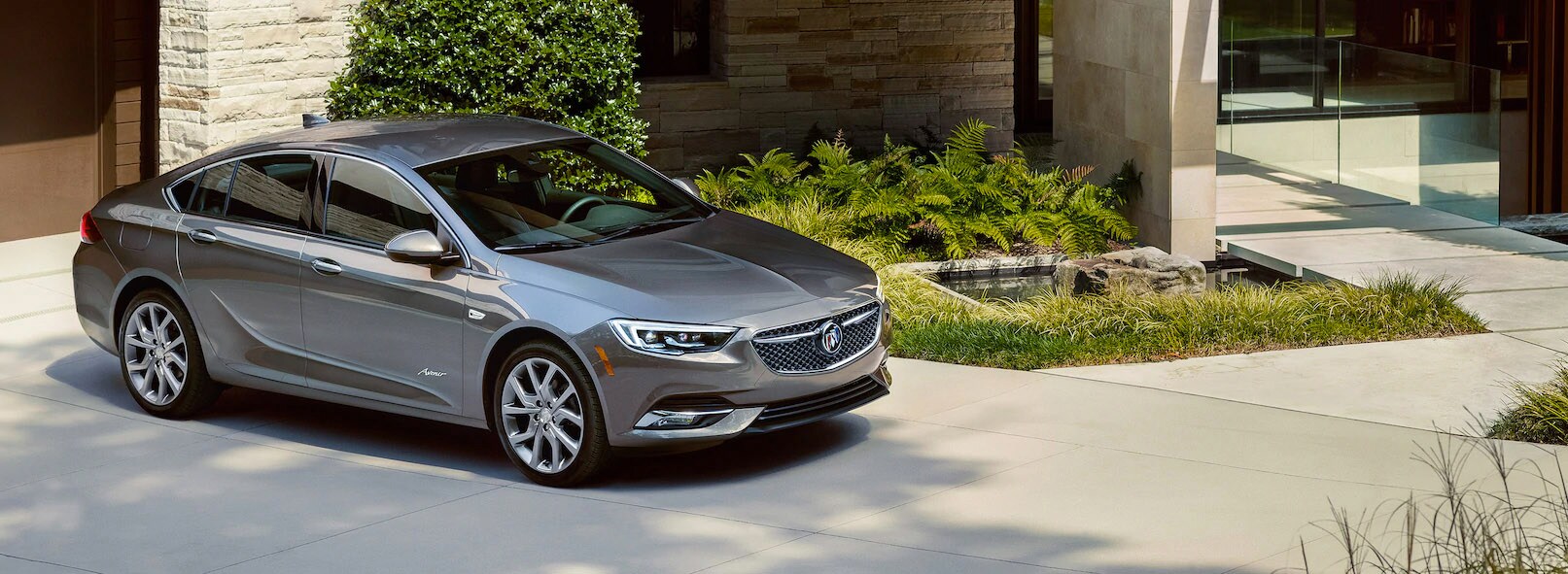 2019 Buick Regal Sportback Image Header.jpg