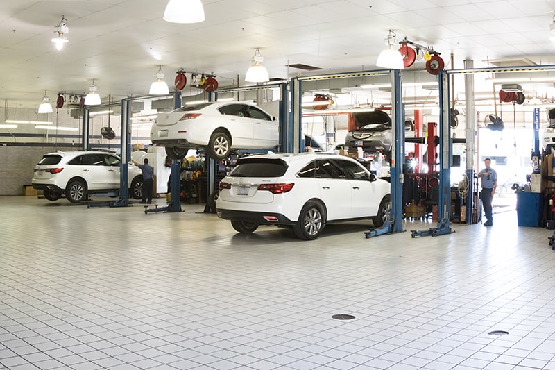 David McDavid Acura in Plano - Service Shop