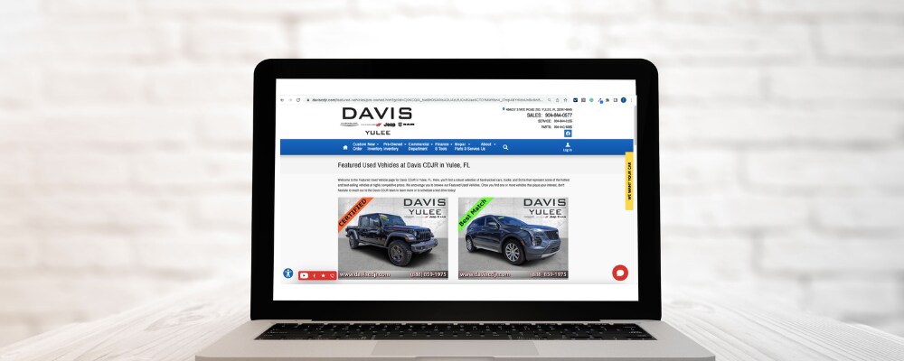 davis cdjr graphic (1000 × 400 px).png