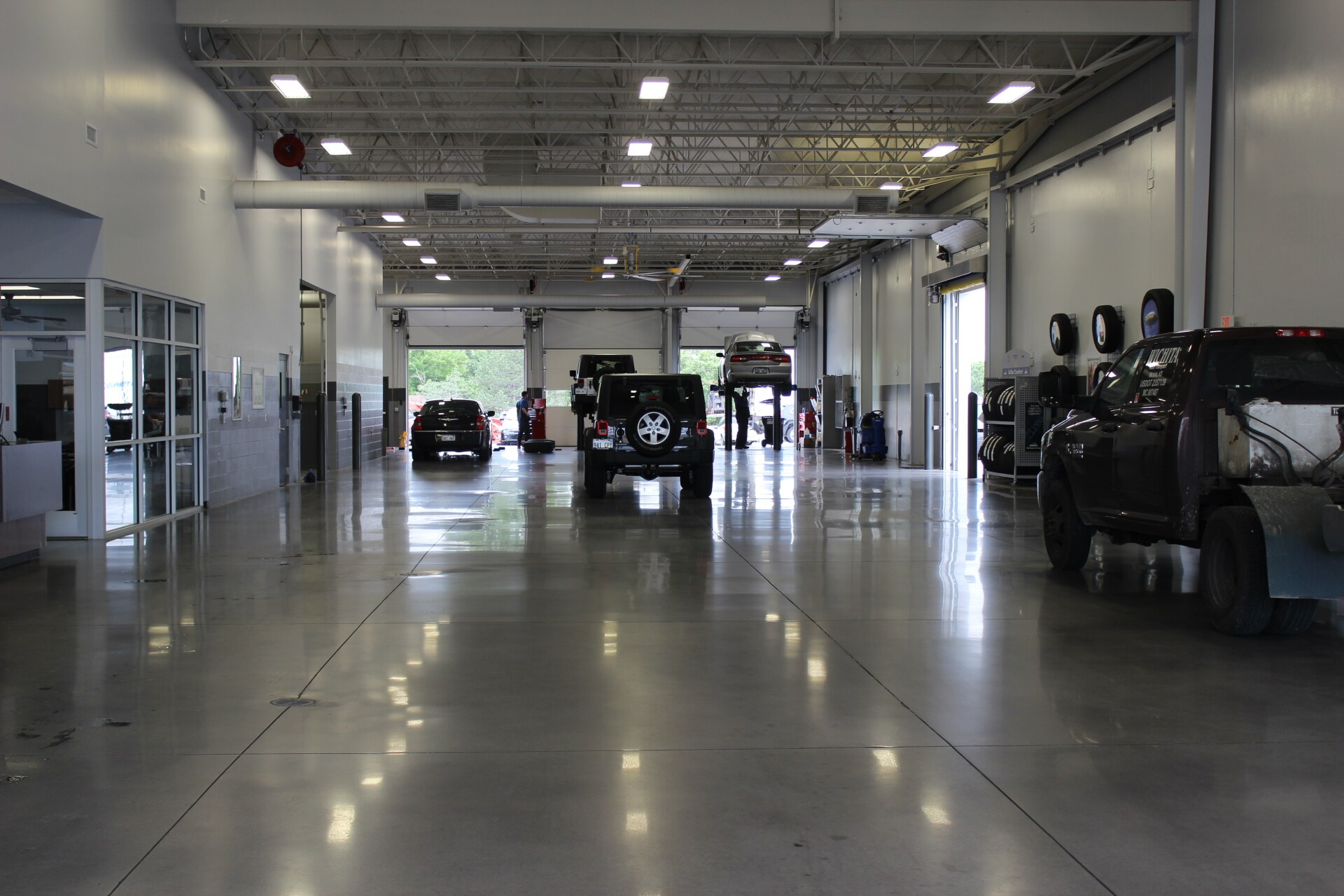 Davis-Moore Auto Service Center in Wichita