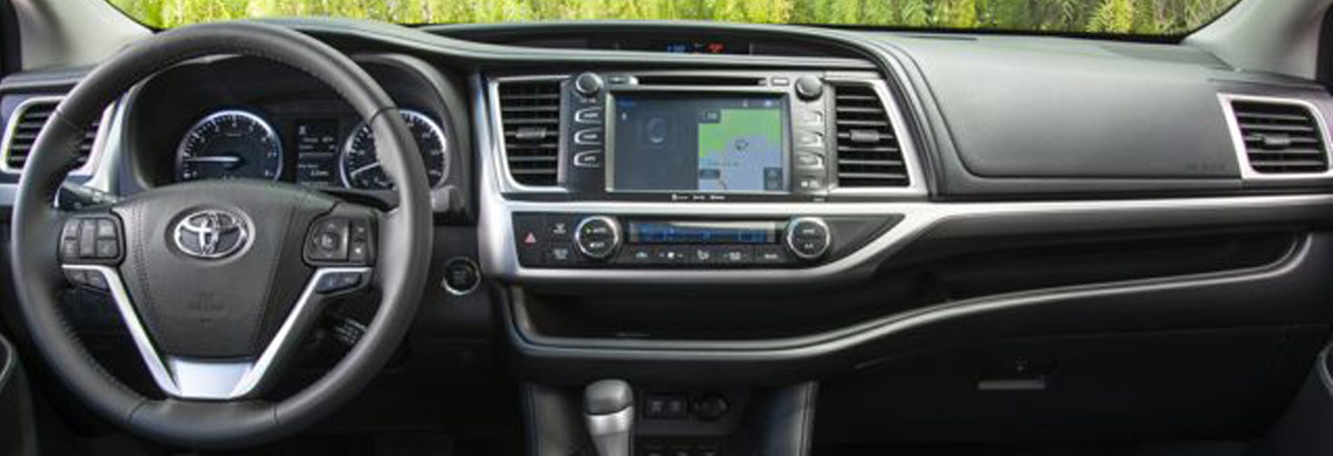 Toyota Highlander in Freehold, NJ Toyota Highlander Interior Vehicle Features