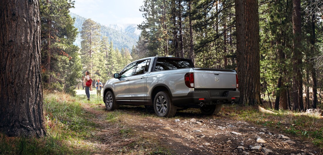 2023-Honda-Ridgeline-Sport-CrewCab-Truck-L01.png
