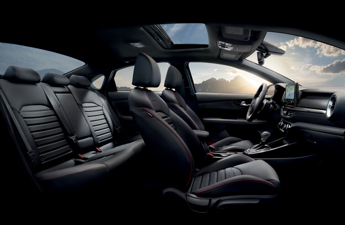 2023-KIA-Forte-GT-GT2Package-Sedan-I05.png black Kia Forte GT sedan interior seating