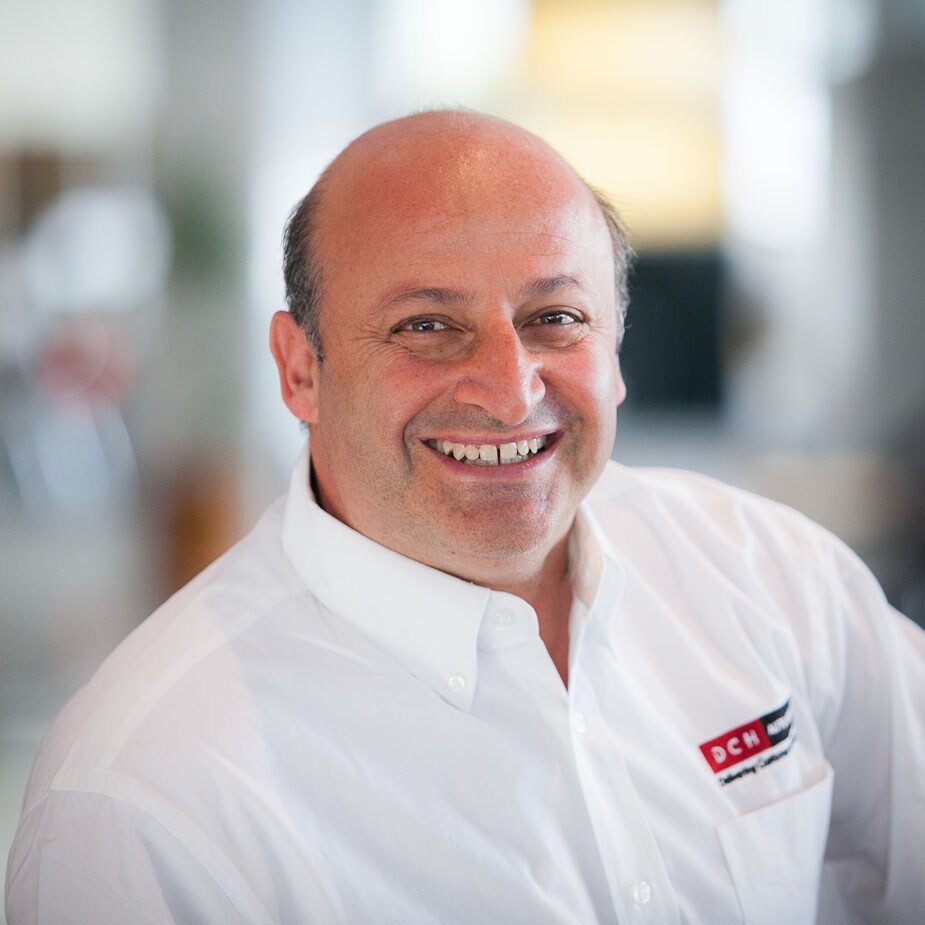 Oscar Gutierrez- Sales Manager.jpg