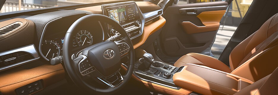 Toyota Highlander in Torrance, CA 2020 Toyota Highlander Interior Vehicle Features