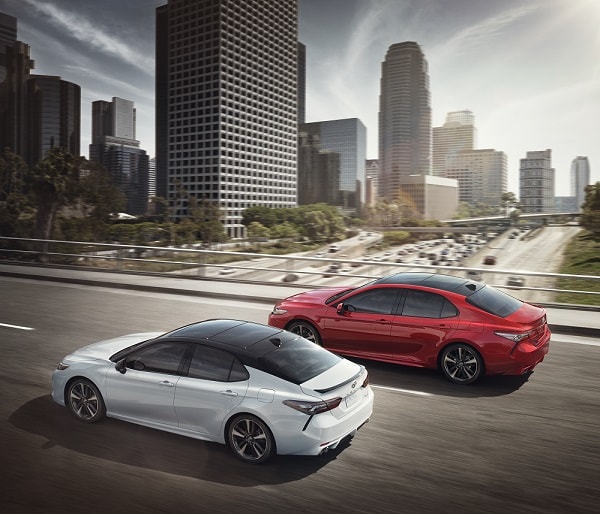 2018 Toyota Camry - Side by Side - DCH Freehold Toyota 2018 Toyota Camry - Side by Side - DCH Freehold Toyota