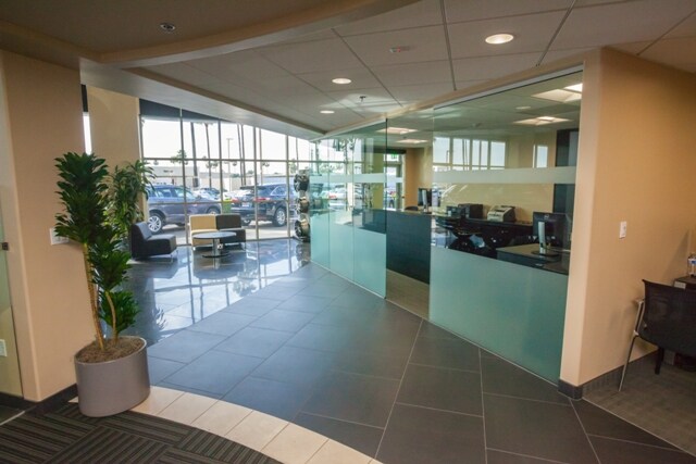 DCH Tustin Acura Sales Office
