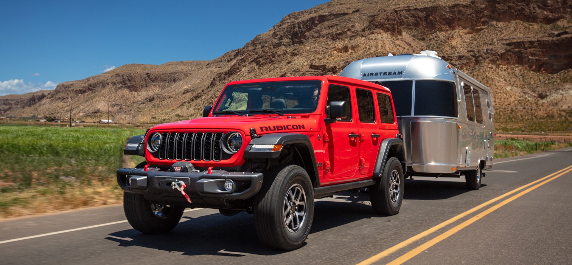 Difference Between Jeep Wrangler Sahara and Rubicon