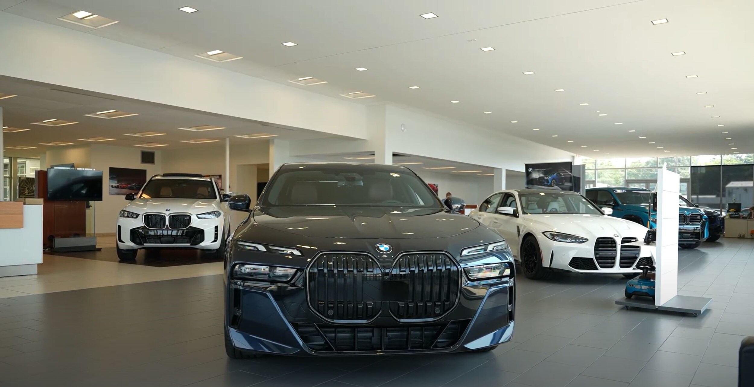 BMW of Kinston