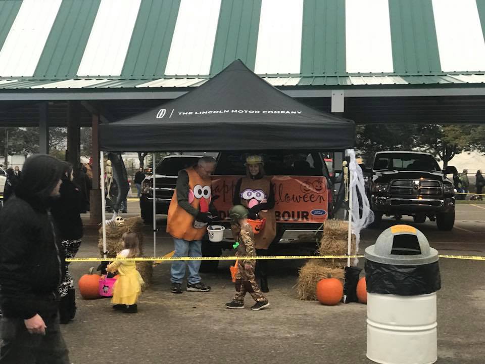 trunk or treat.jpg