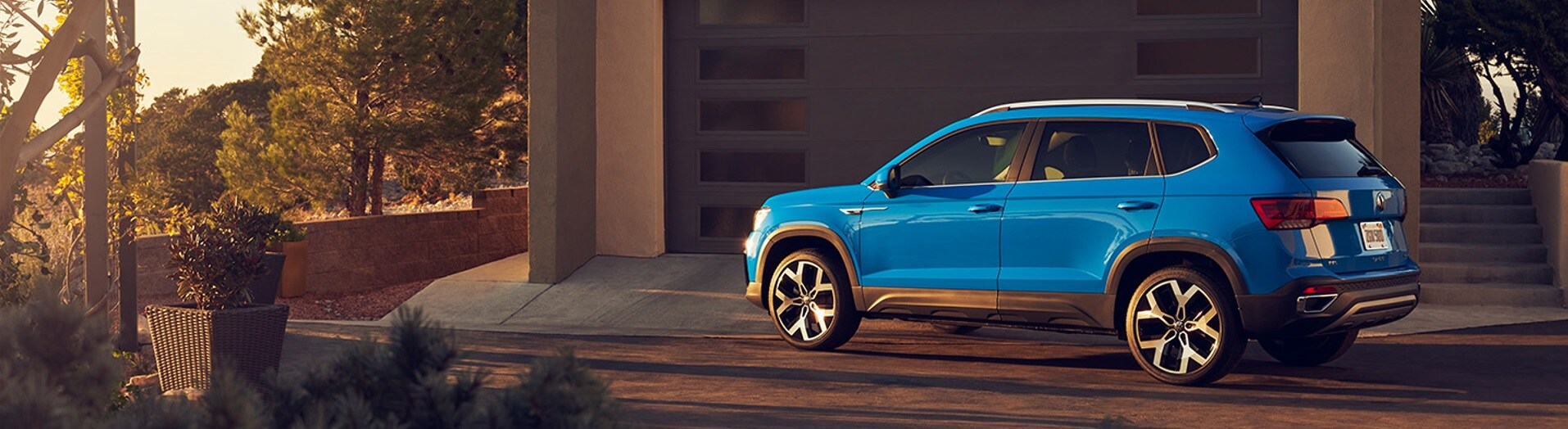 2023 Volkswagen Taos 1.jpg