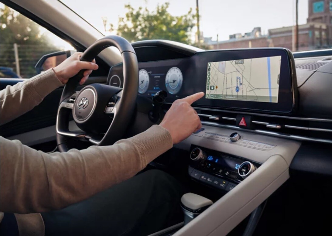 2023 Hyundai Elantra Technology.jpg