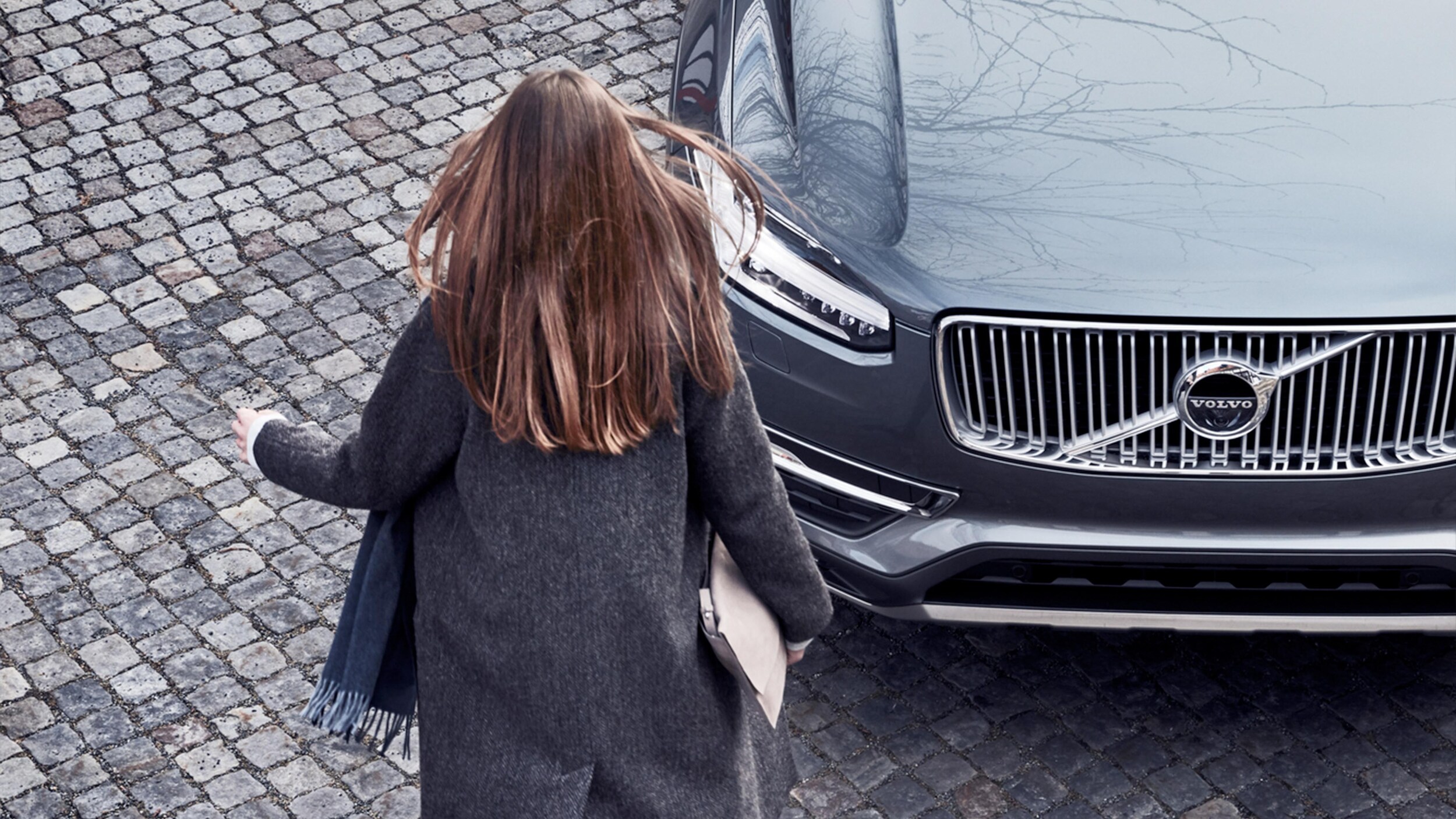 volvo-xc90-exterior-front-v1.jpg