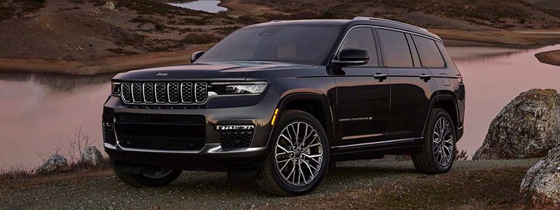 New 2021 Jeep Grand Cherokee L Iowa City IA