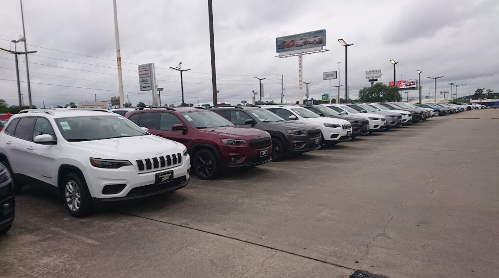 DeMontrond Auto Country Jeep Dealership.jpg