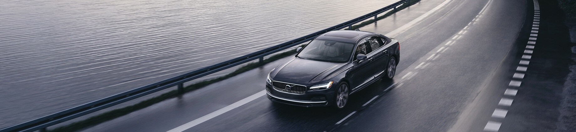 2023 Volvo S90