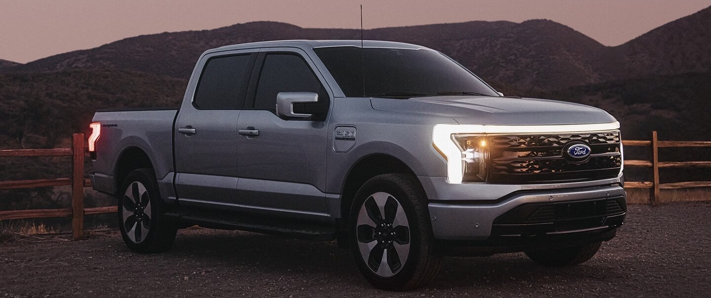 2023 Ford F-150 Lightning For Sale in Edmonton, Alberta 2023 Ford F-150 Lightning For Sale in Edmonton, Alberta