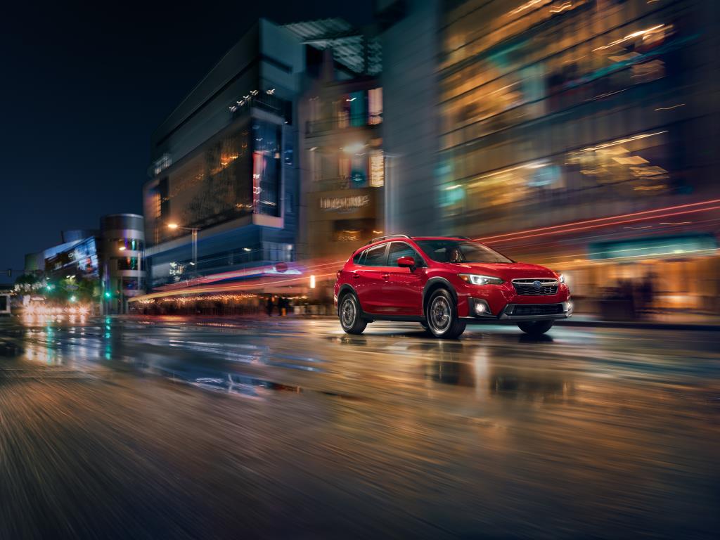 19CRS_SP_ES_city_night_front_side_pure_red_Medium.jpg