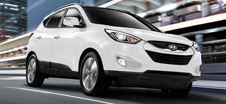 2015_Hyundai_Tucson_03_LG.jpg