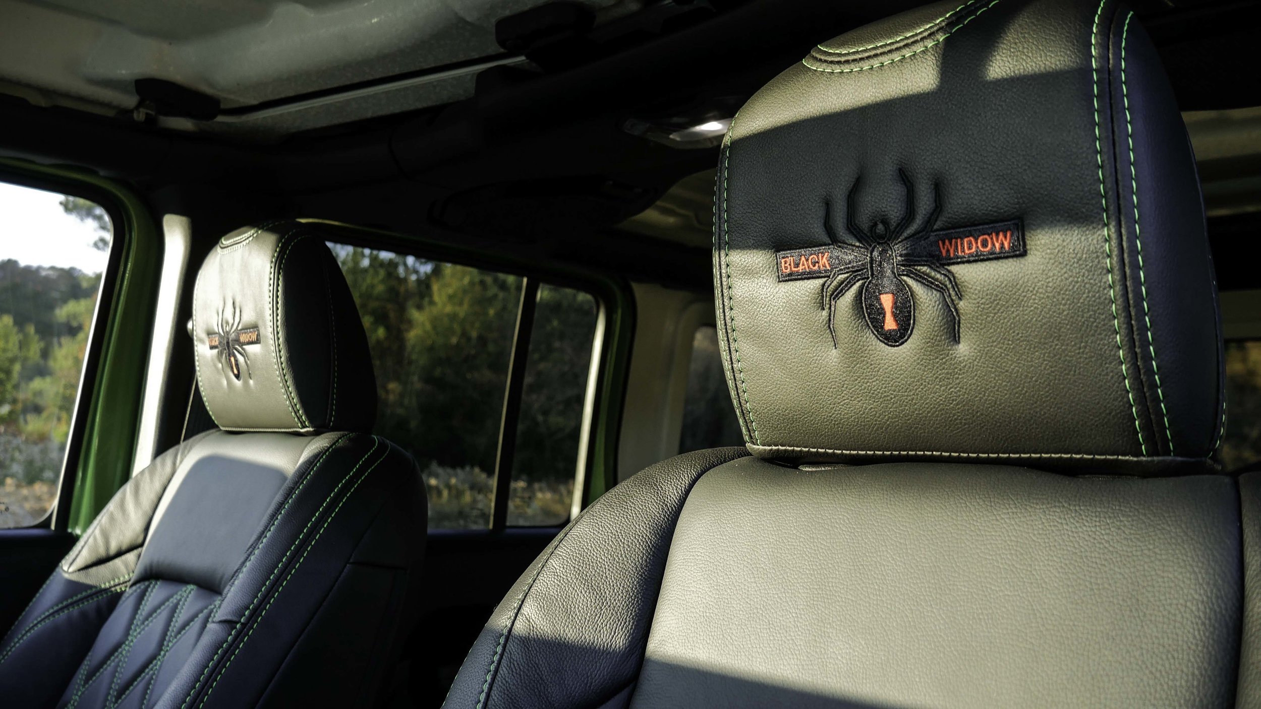 Jeep+JL+Black+Widow+Green+Headrests.jpg