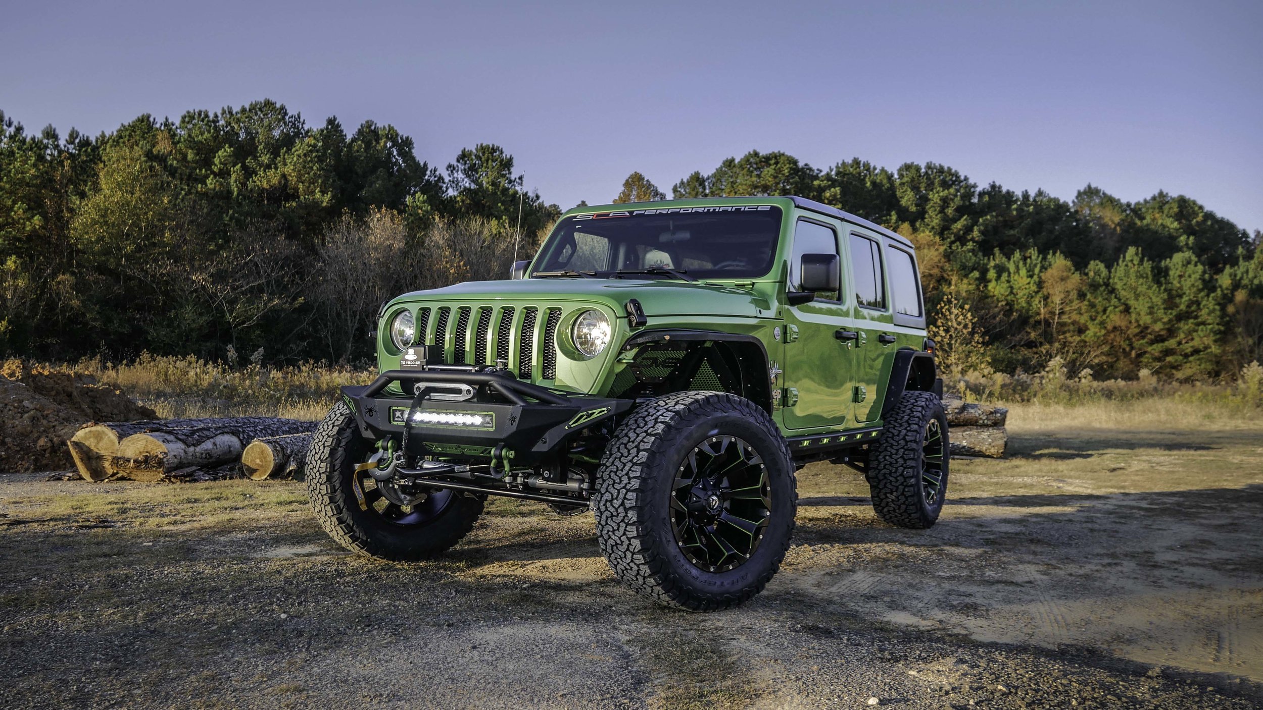 Jeep+JL+Black+Widow+Green+Front+Qtr+Center.jpg