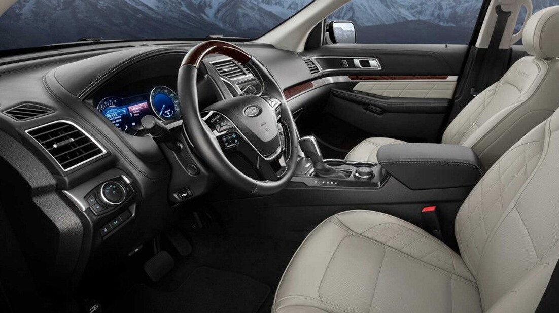 2018 Ford Explorer Interior