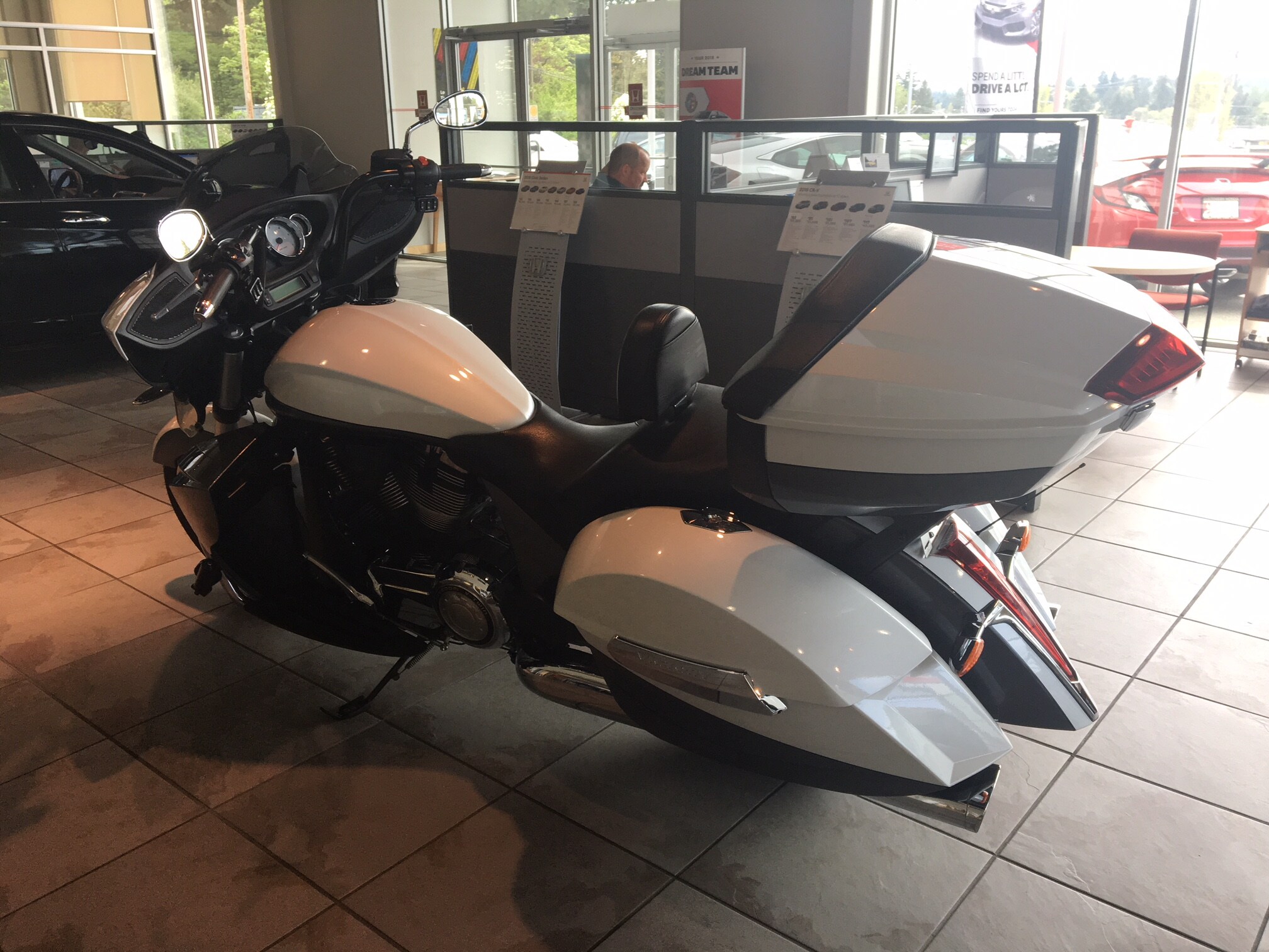 2015 Victory 1800 4.JPG