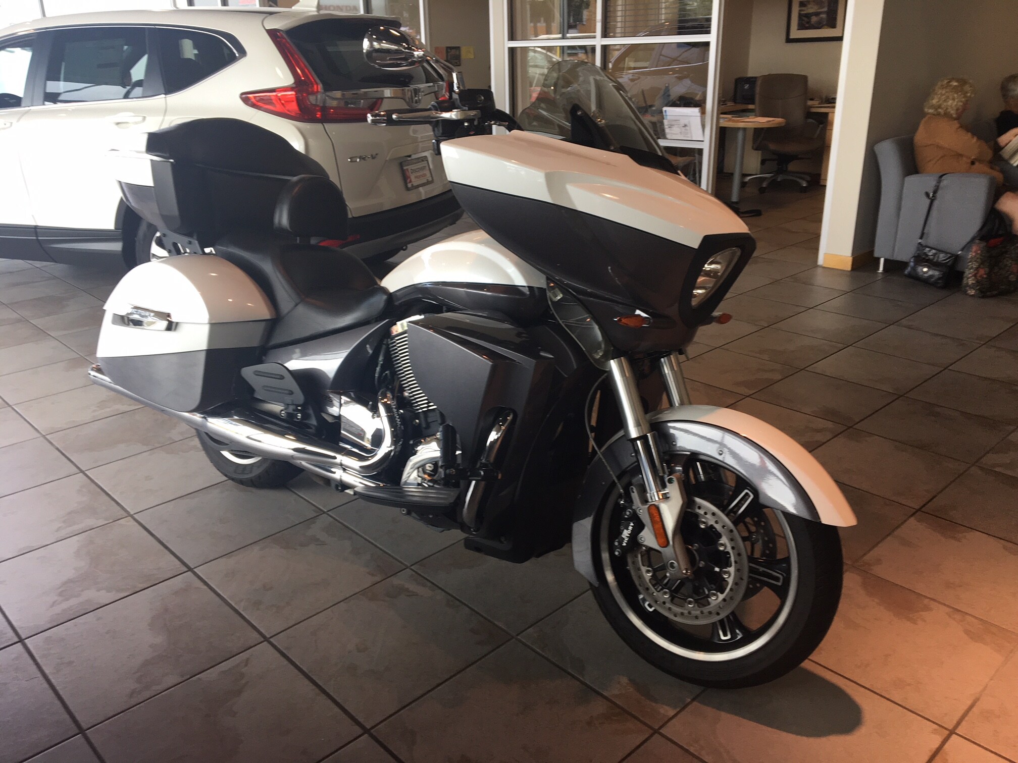 2015 Victory 1800 2.JPG