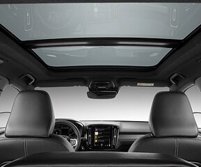 PANORAMIC MOONROOF