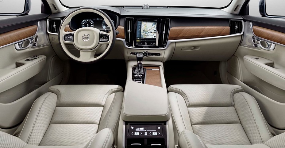 2019-volvo-interior-image