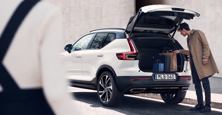 volvo car