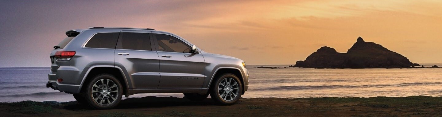 2018-Jeep-Grand-Cherokee-Gallery-Performance-Trackhawk-Track.jpg.image.1440.jpg