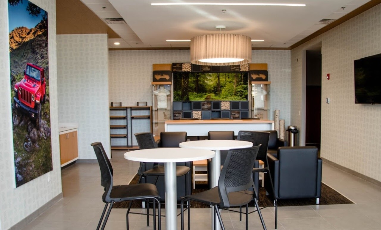 Don Jackson North Service Center in Cumming, GA - Comfortable customer areas