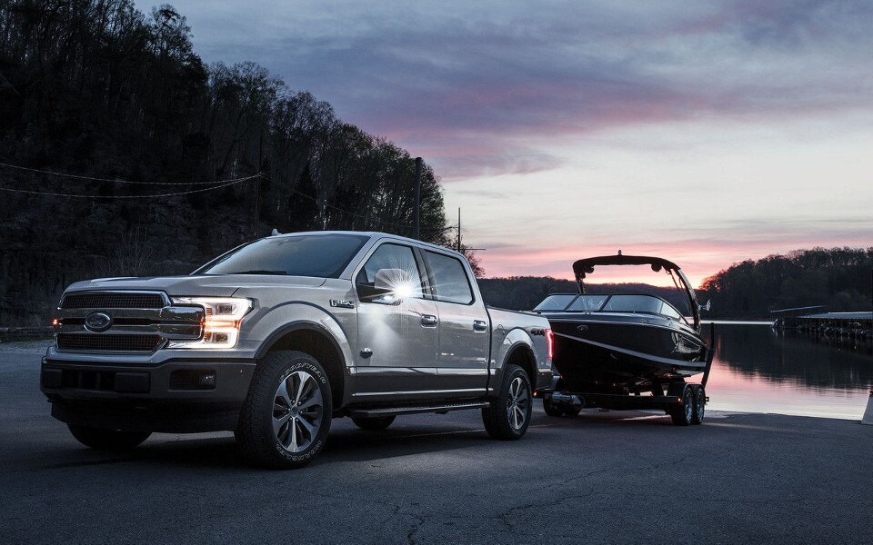 2018 Ford F-150 Engine Options Guide | EcoBoost® vs. Diesel vs. Gas 2018 Ford F 150 Xlt 2.7 L V6 Towing Capacity
