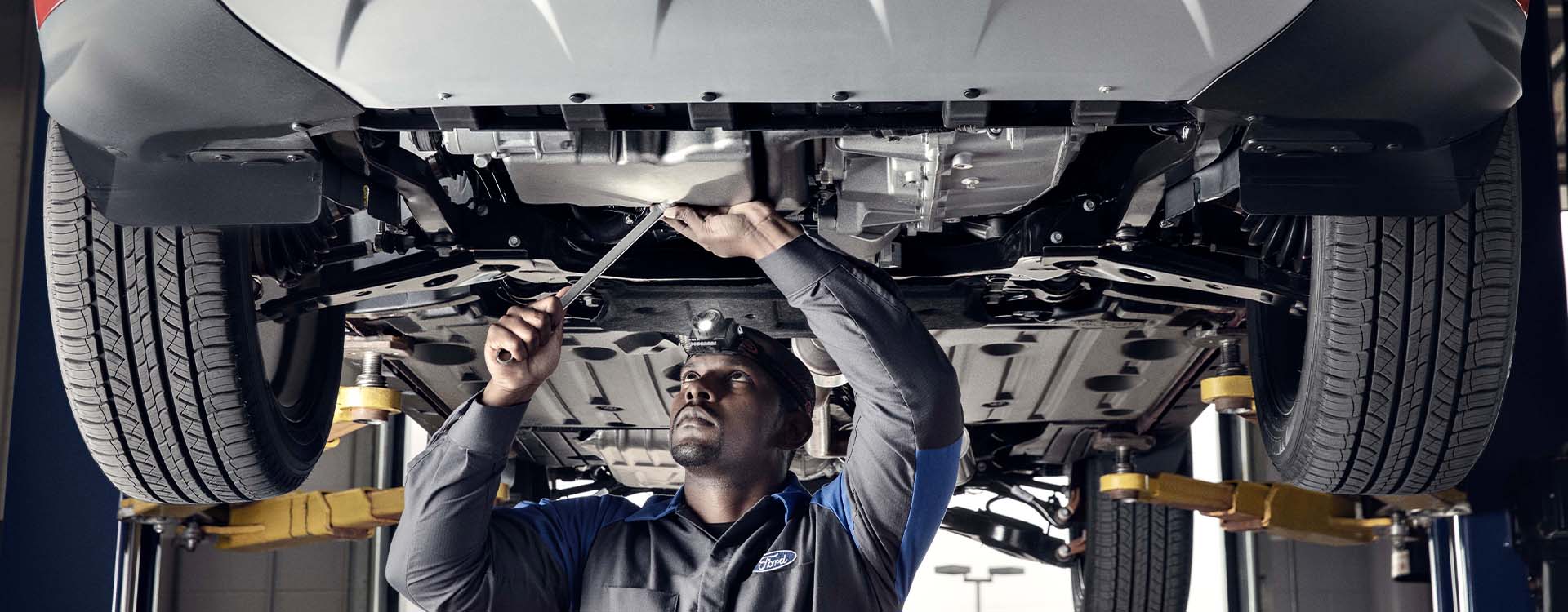 Ford service center