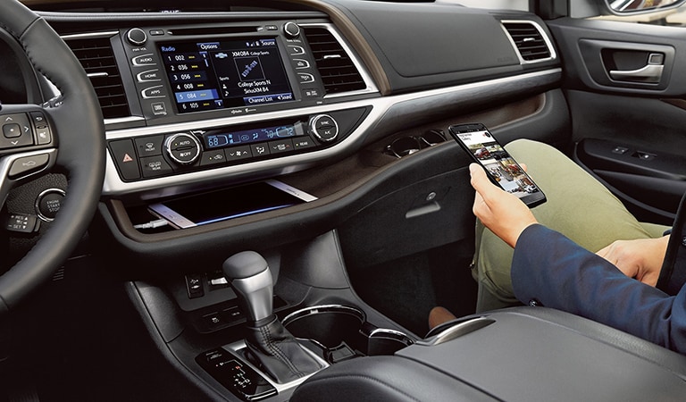 Apple CarPlay Apps