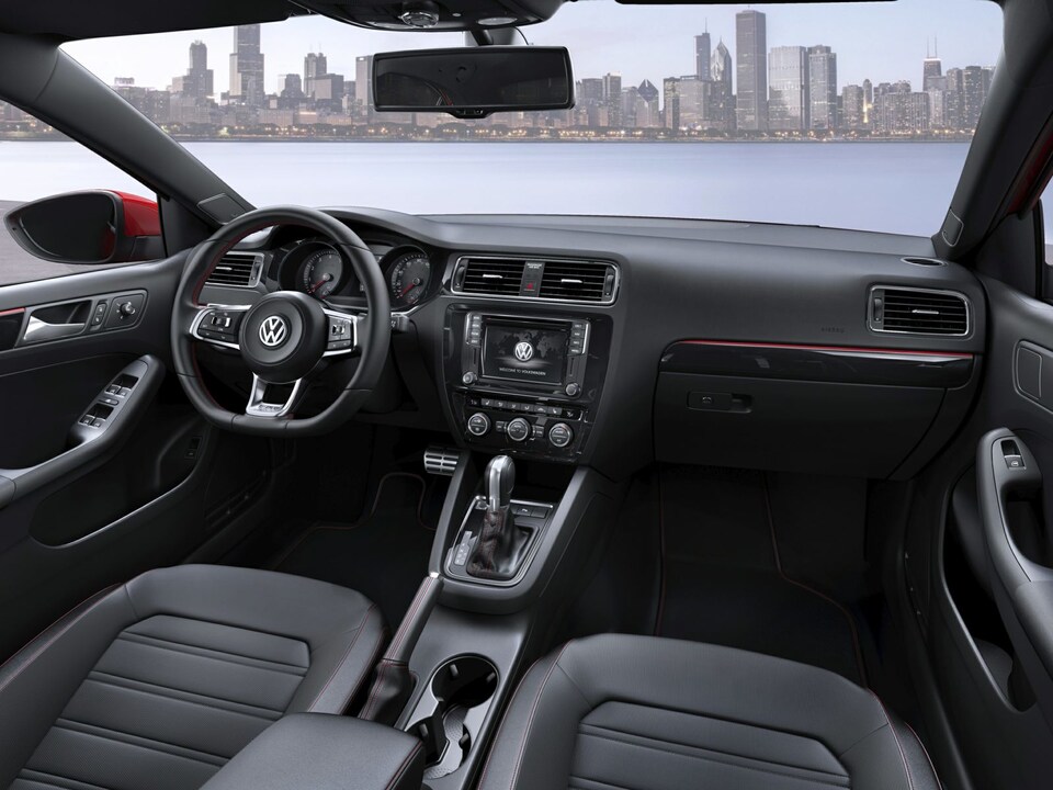 17-Jetta-Interior.png