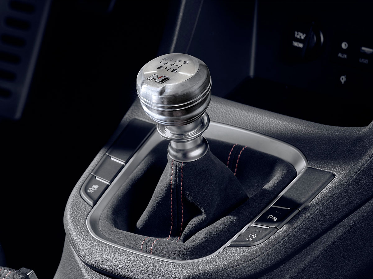 hyundai-manual-transmission-1200x900.jpg