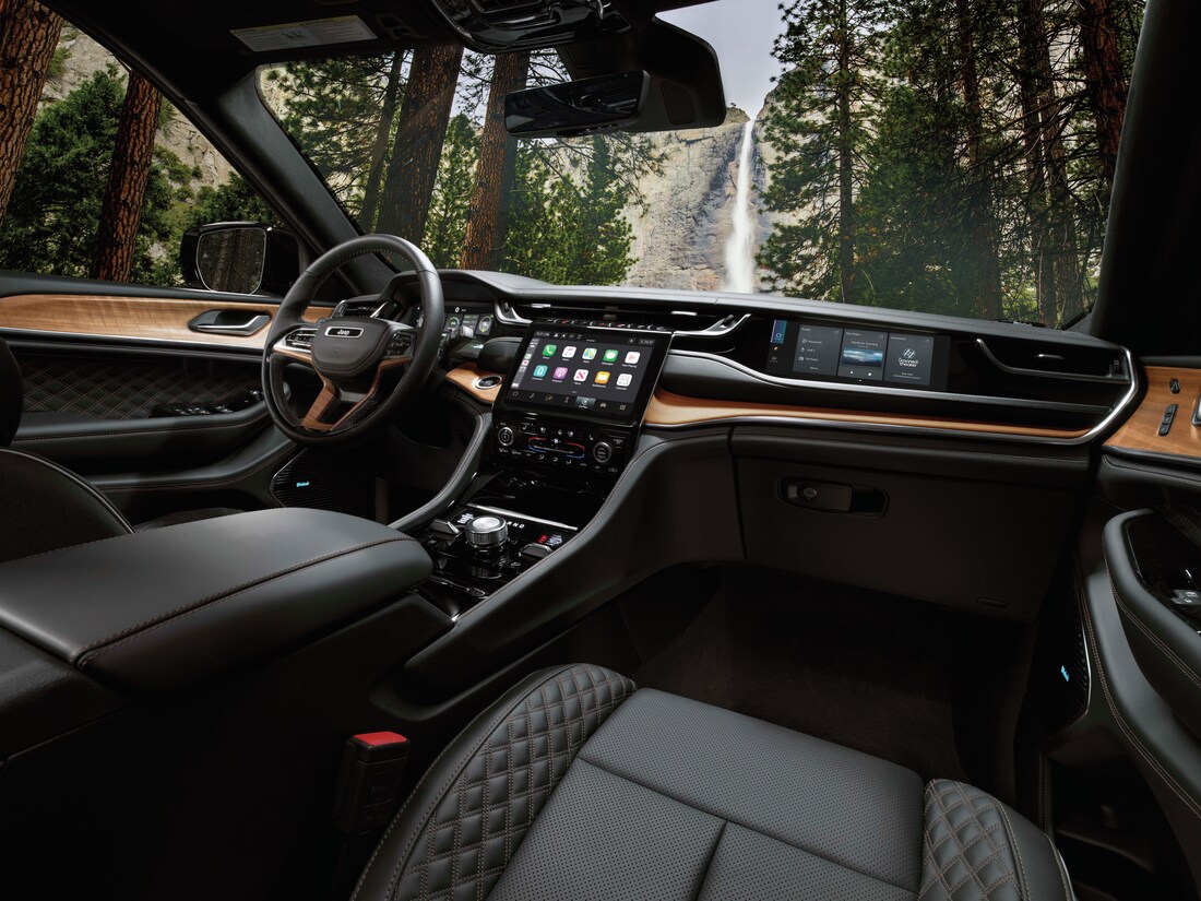 2022 Jeep Grand Cherokee Interior Dover Dodge Chrysler Jeep Ram has the Jeep Grand Cherokee for sale