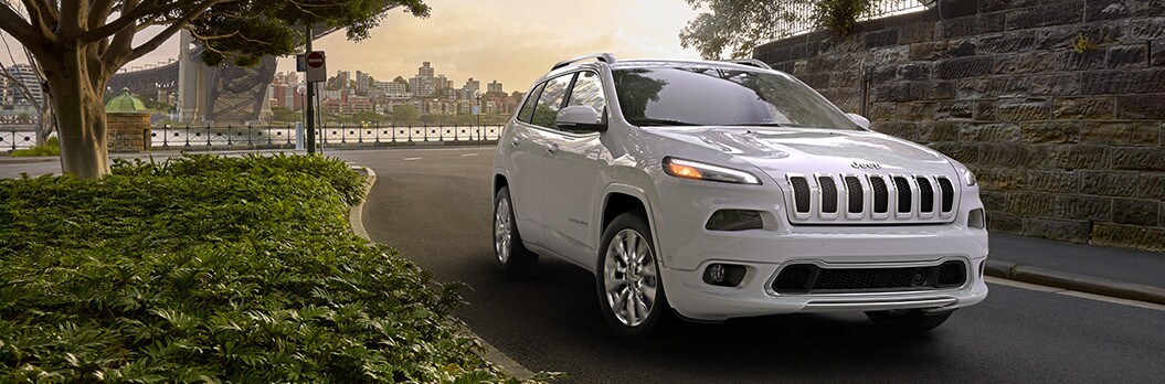 2017 Jeep Cherokee.jpg