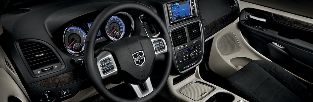 2017 Dodge Grand Caravan Technology.jpg