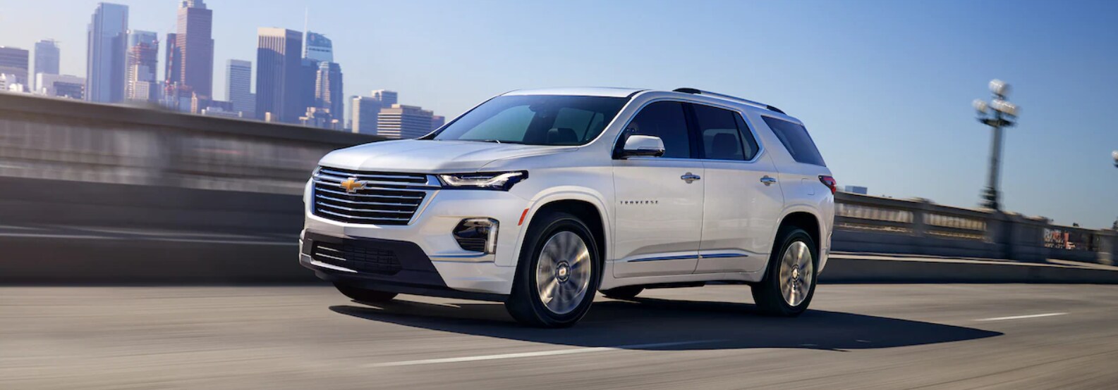 Dueck Auto Group Vancouver BC 2022 Chevrolet Traverse - 15.PNG