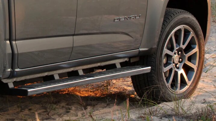 Dueck Auto Group Vancouver BC 2022 GMC Canyon - 12.PNG